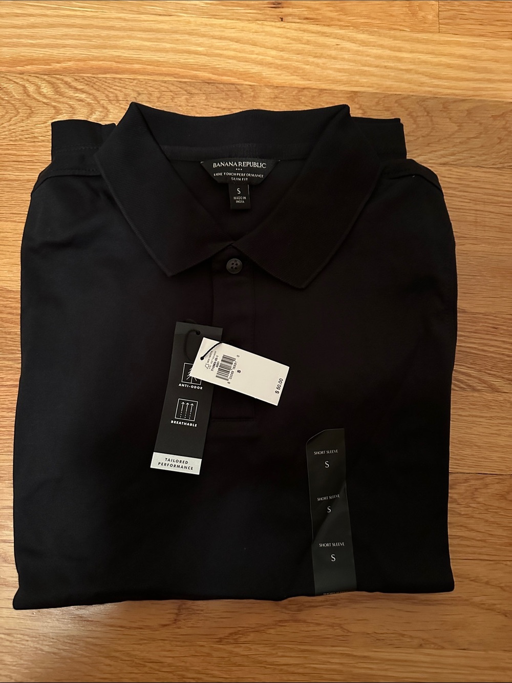Banana Republic Black Men's Polo Shirt - NWT breathable size small very stretchy